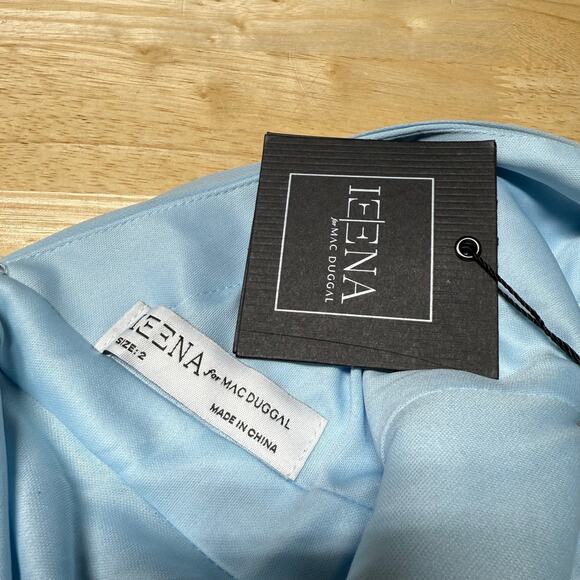 Mac Duggal NWT Pleated Chiffon Sleeveless Plunge V-Neck Gown Powder Blue Size 2 - Picture 4 of 11